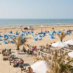 Sand & Dunes Apartment