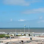Sand & Dunes Apartment